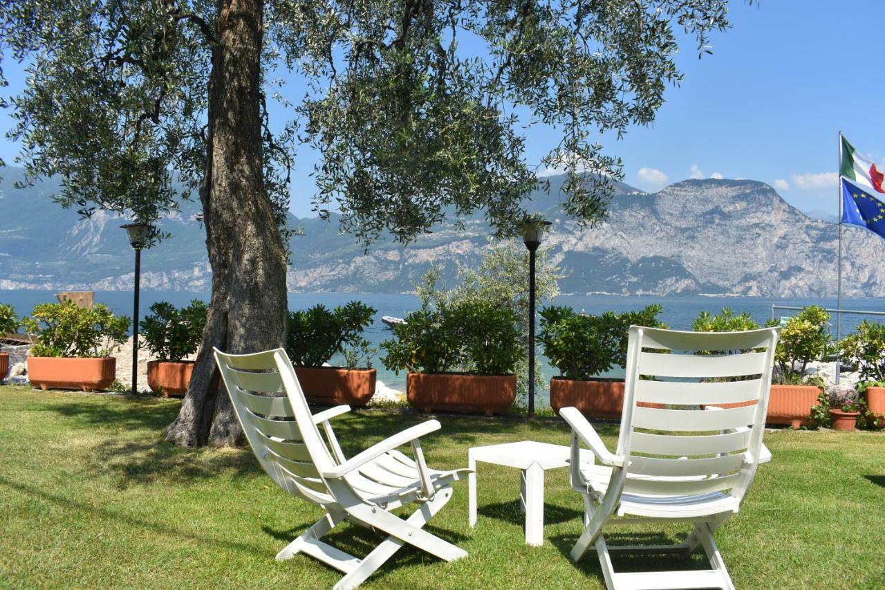 Hotel Garni Vela D'Oro Brenzone sul Garda Exterior photo